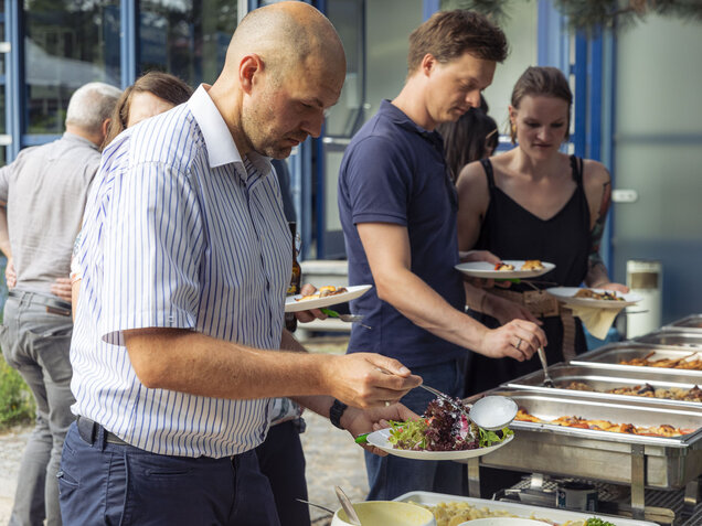 Sommerliches Buffet beim Fest der DGO